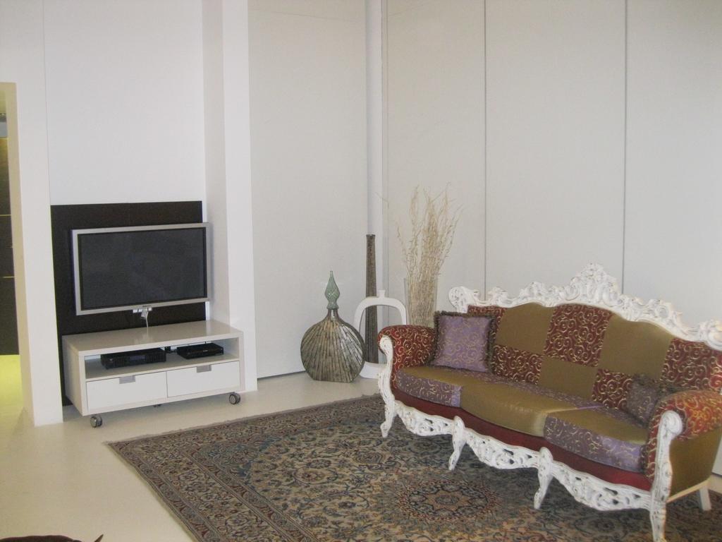 A14 Business Suite Sesto San Giovanni Zimmer foto